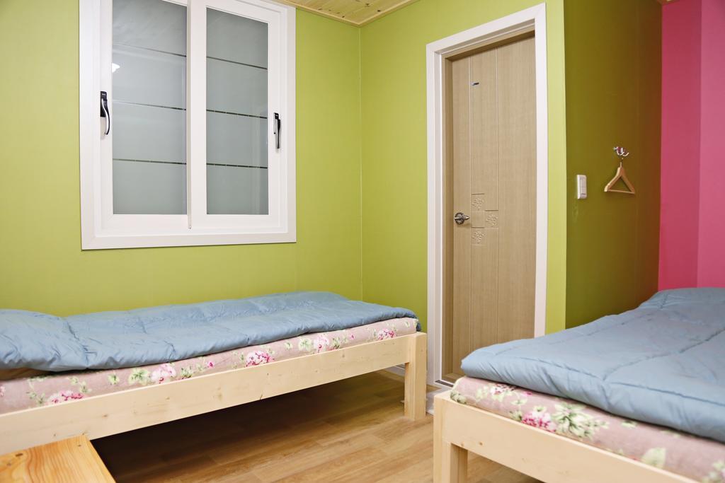 גייאונגג'ו Op 102 Guesthouse מראה חיצוני תמונה